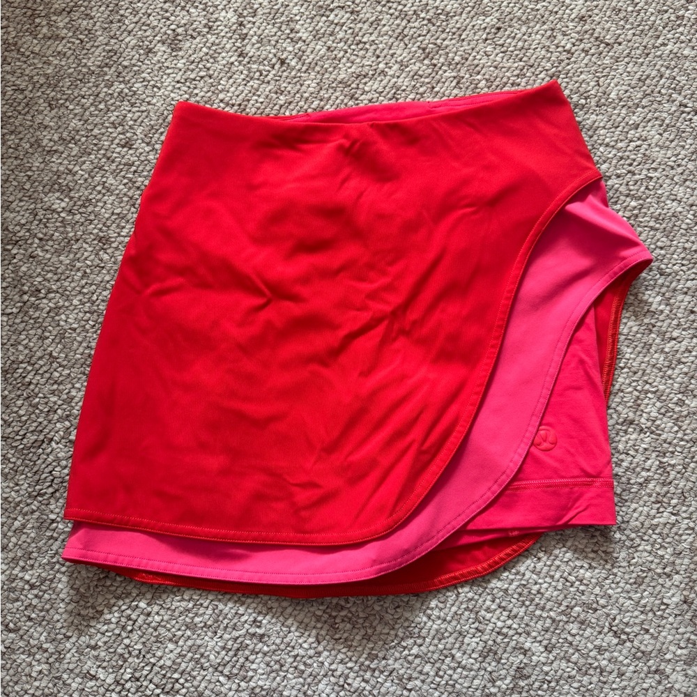 Lululemon asymmetrical tennis skirt size 2